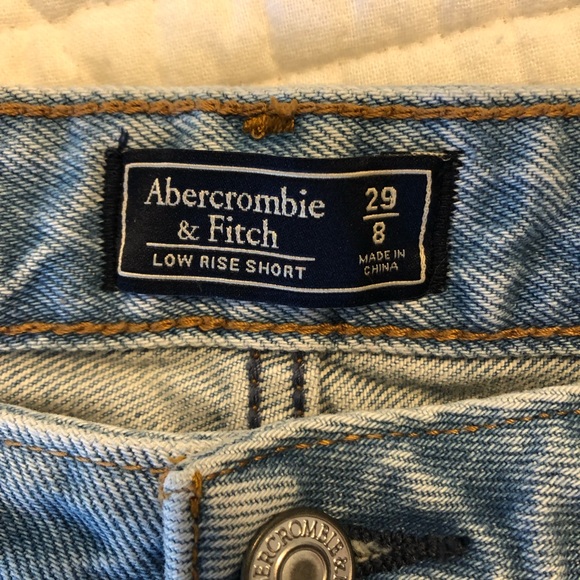 A&F Low Rise Shorts - Picture 3 of 3